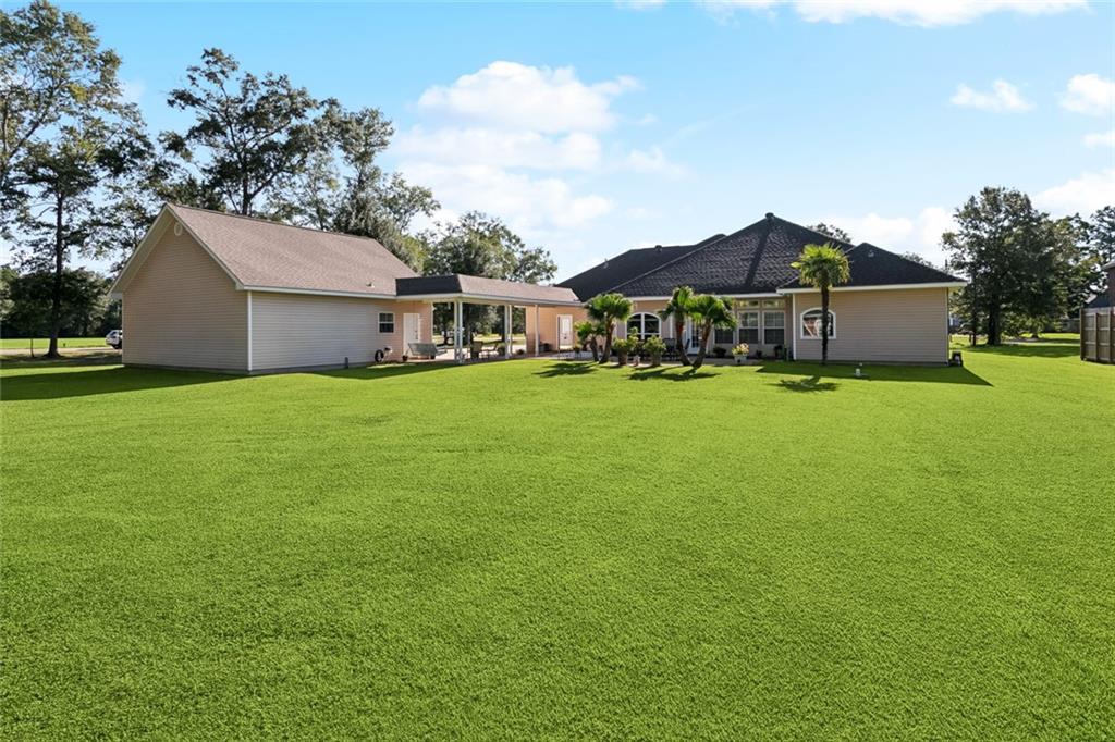 39787 Rou Mar Nei Drive Ponchatoula, LA 70454 - Photo 3 of 30