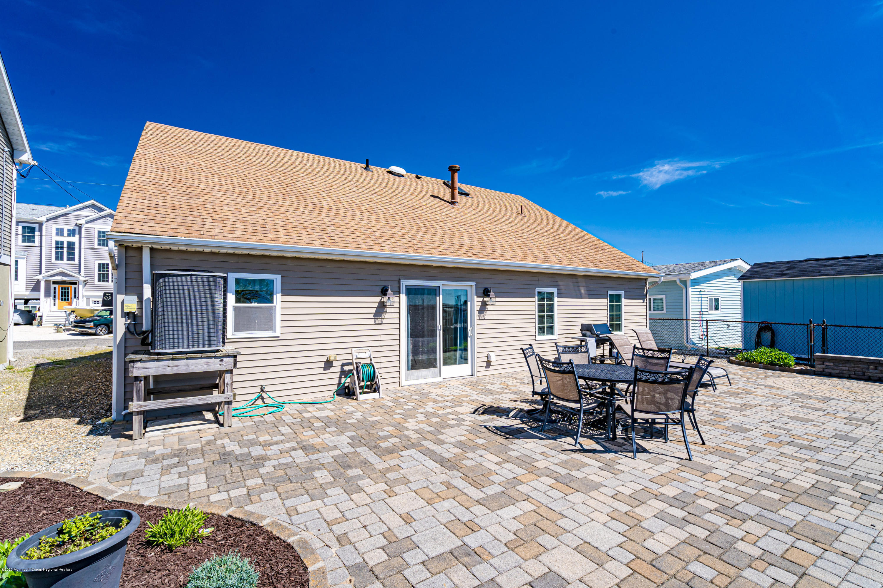 59 Mary Alice Road Manahawkin, NJ 08050 - Photo 2 of 29 59 Mary Alice Rd Stafford-print-005-019-