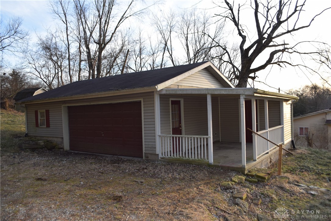 211 East Main Street Spring Valley, OH 45370 - Photo 11 of 11 Garage