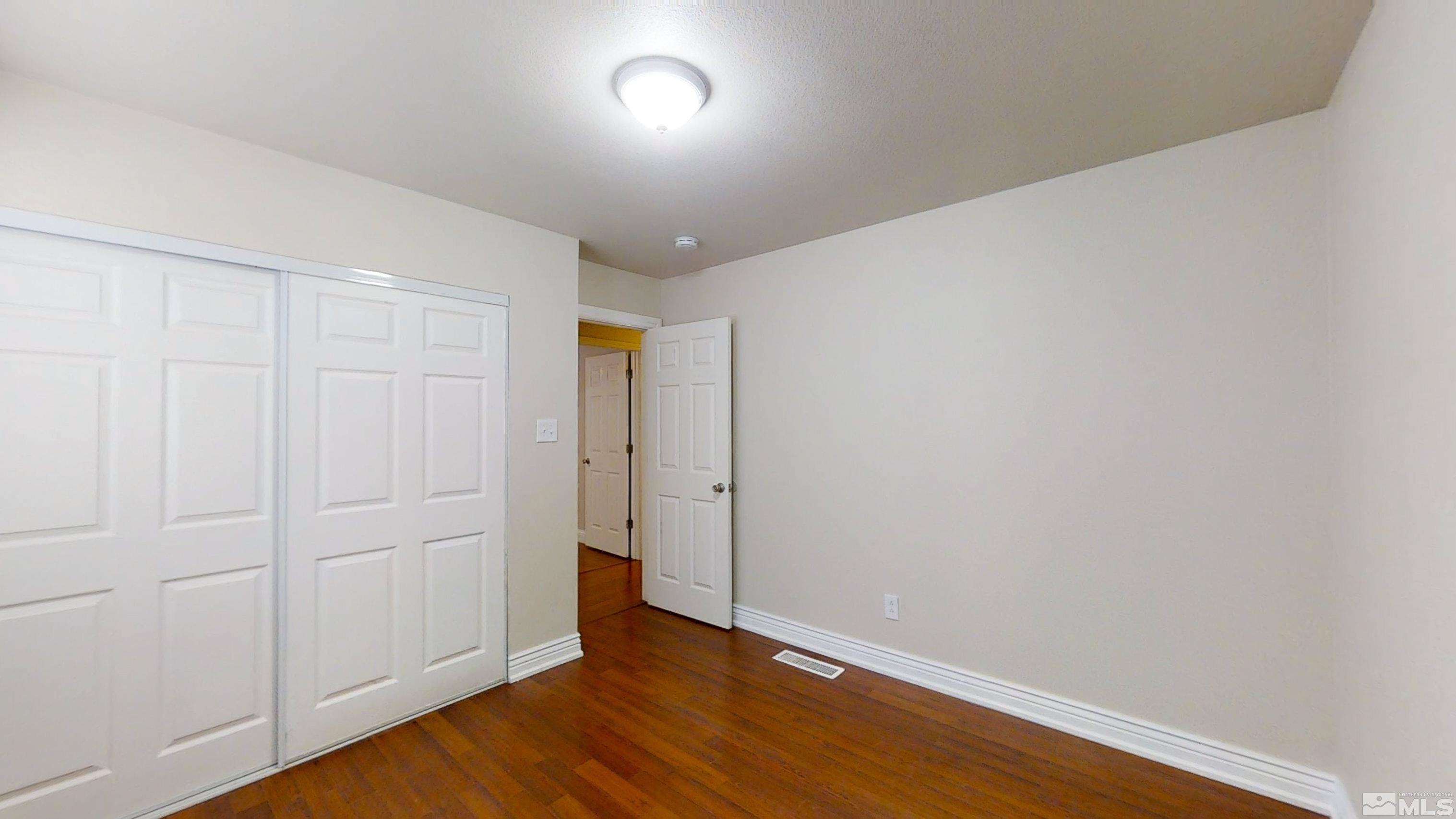 565 Keats Circle Reno, NV 89506 - Photo 10 of 28 Photo 10