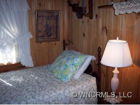 8 Lake Road Brevard, NC 28712 - Photo 7 of 12 Gallery Image 7