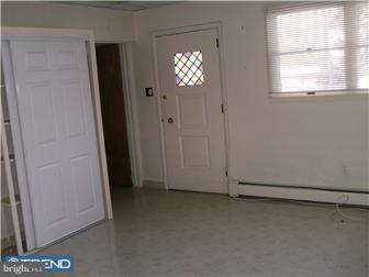 711 Thomas Road Cheltenham, PA 19012 - Photo 8 of 11 Office / Study