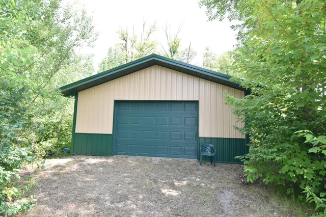 $255,000 | 1824 Highway 11, Baudette, MN 56623