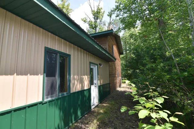 $255,000 | 1824 Highway 11, Baudette, MN 56623
