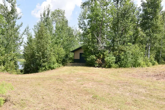 $255,000 | 1824 Highway 11, Baudette, MN 56623