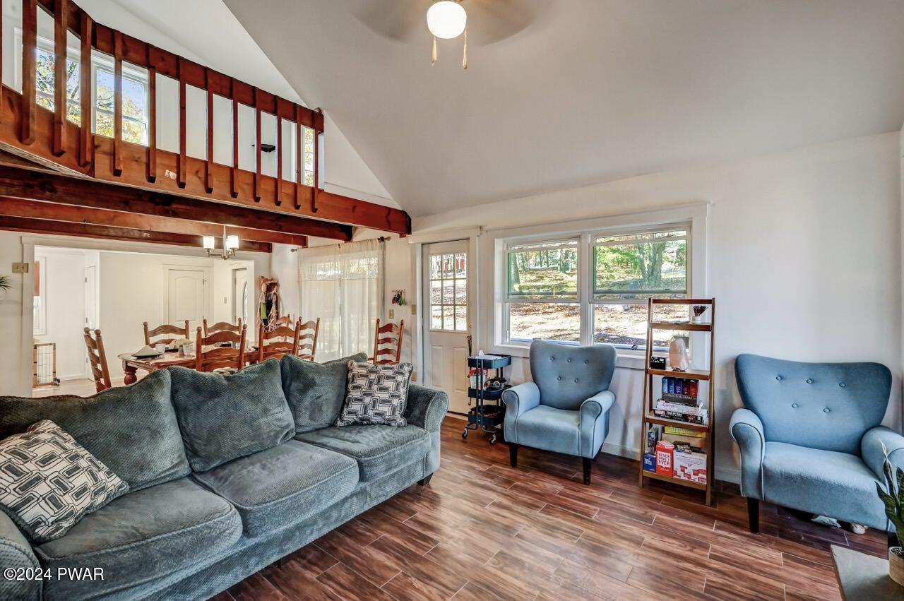 105 Wells Ct 05 Large