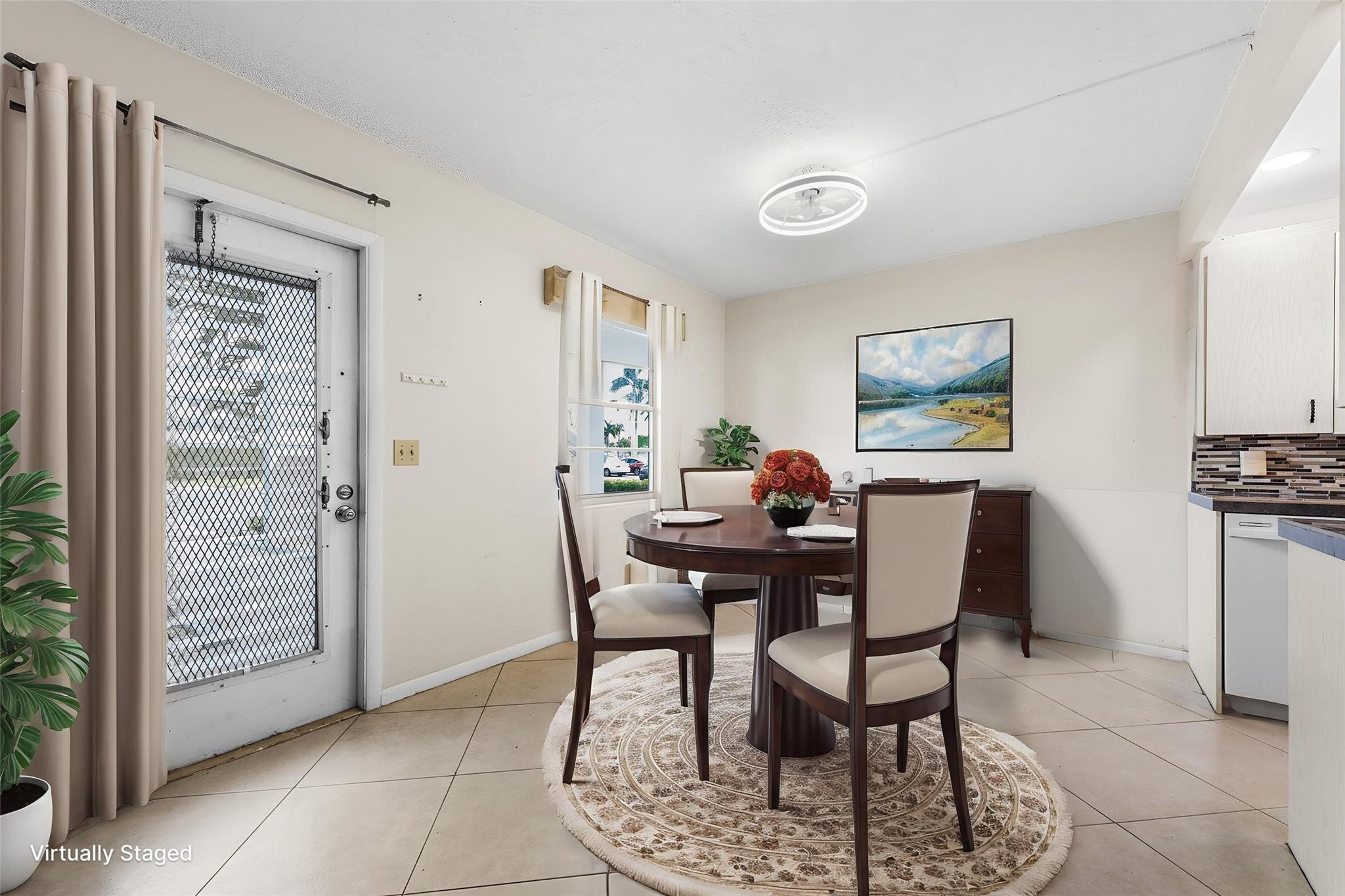 1056 Exeter, Unit 1056 Boca Raton, FL 33434 - Photo 5 of 34 VIRTUAL STAGING