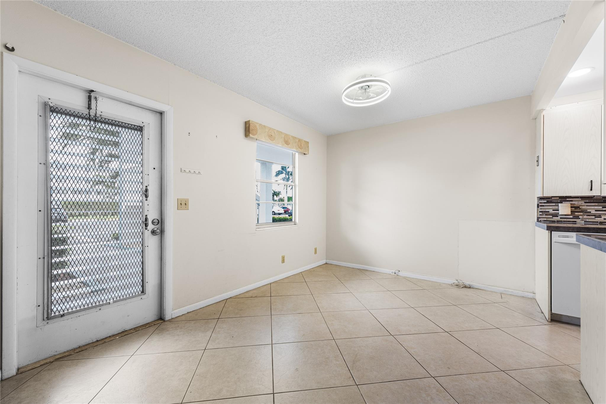 1056 Exeter, Unit 1056 Boca Raton, FL 33434 - Photo 6 of 34 Photo 6
