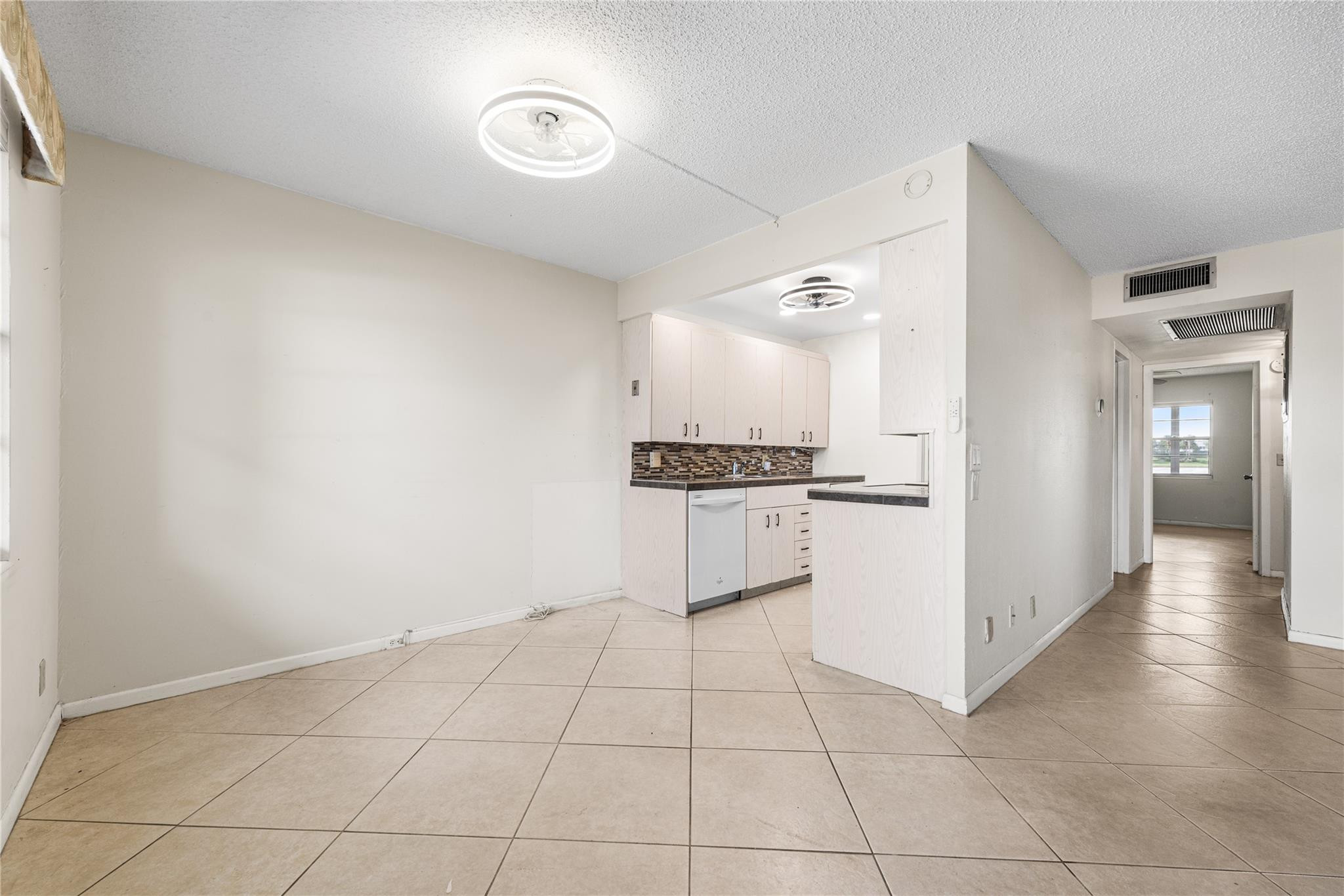 1056 Exeter, Unit 1056 Boca Raton, FL 33434 - Photo 10 of 34 Photo 10