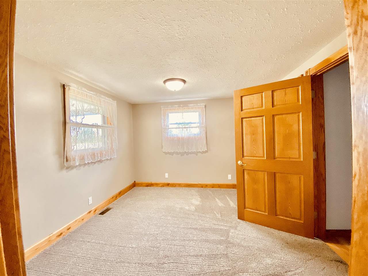 6405 Round Lake Road Gladwin, MI 48624 - Photo 33 of 64