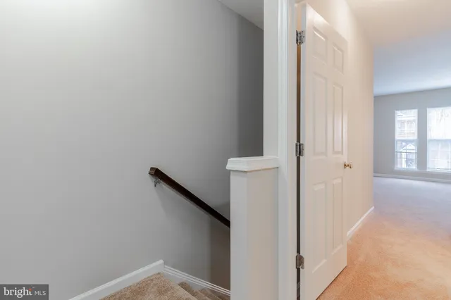 $2,600 | 42769 Keiller Terrace, Ashburn, VA 20147