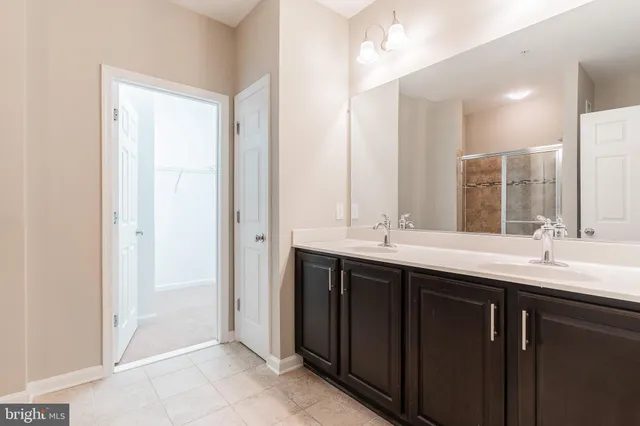 $2,600 | 42769 Keiller Terrace, Ashburn, VA 20147