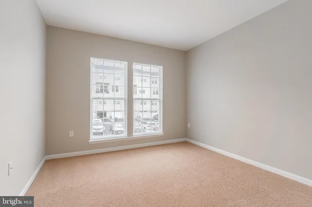 $2,600 | 42769 Keiller Terrace, Ashburn, VA 20147