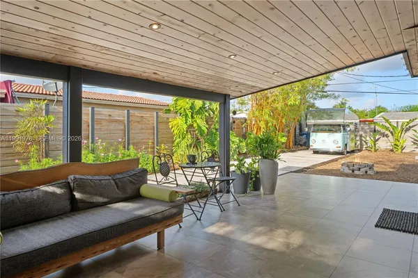 $4,750 | 4315 Southwest 97th Court, Miami, FL 33165