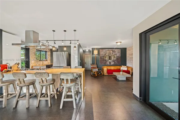 $4,750 | 4315 Southwest 97th Court, Miami, FL 33165