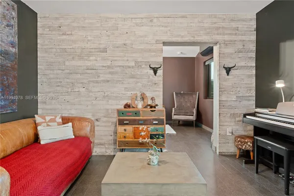 $4,750 | 4315 Southwest 97th Court, Miami, FL 33165