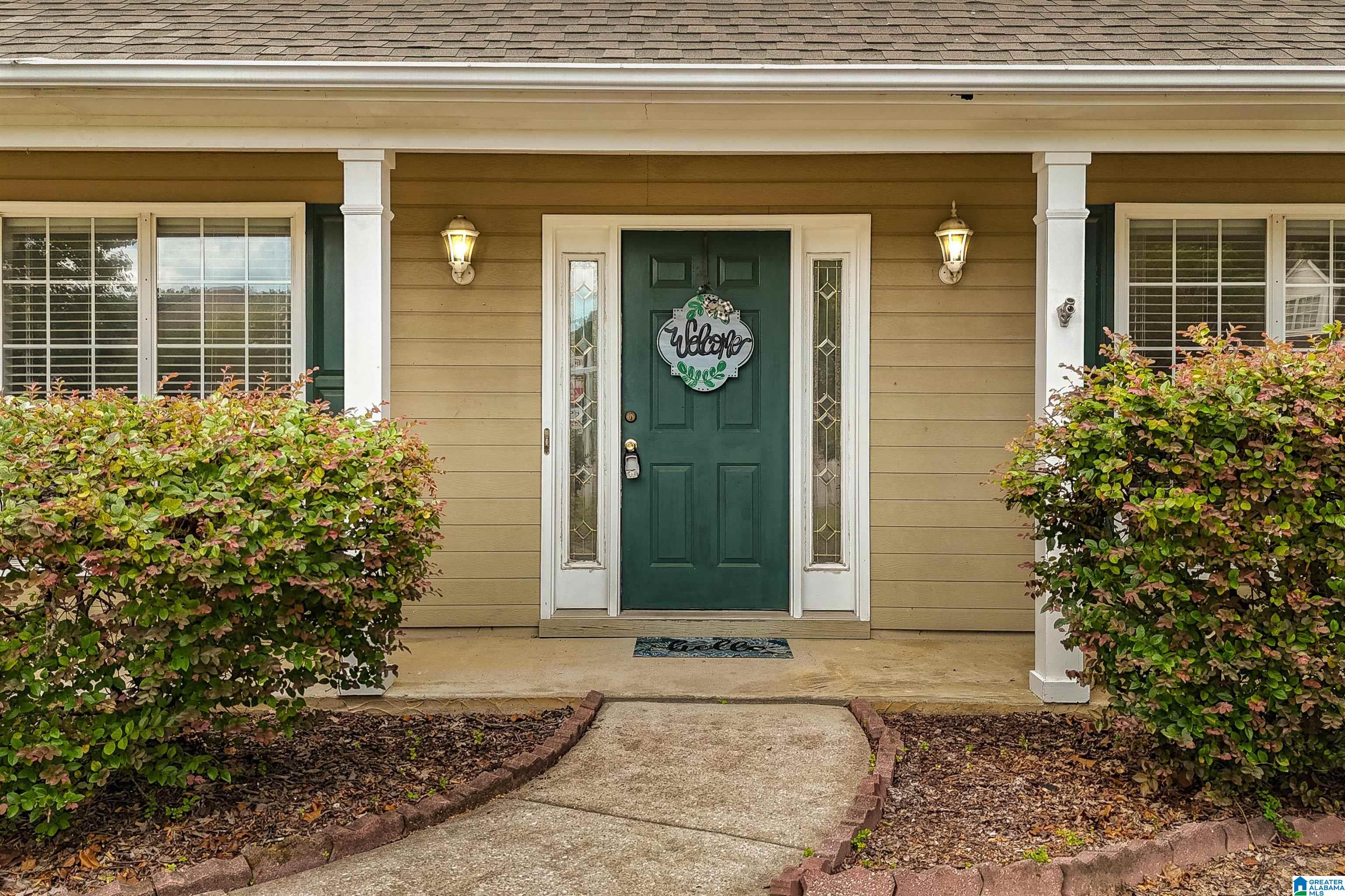 108 Brent Way Alabaster, AL 35007 - Photo 3 of 23