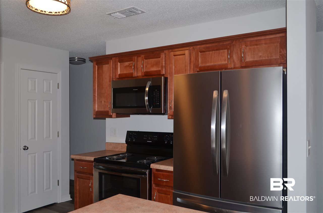 529 Hamilton Boulevard Foley, AL 36535 - Photo 7 of 24