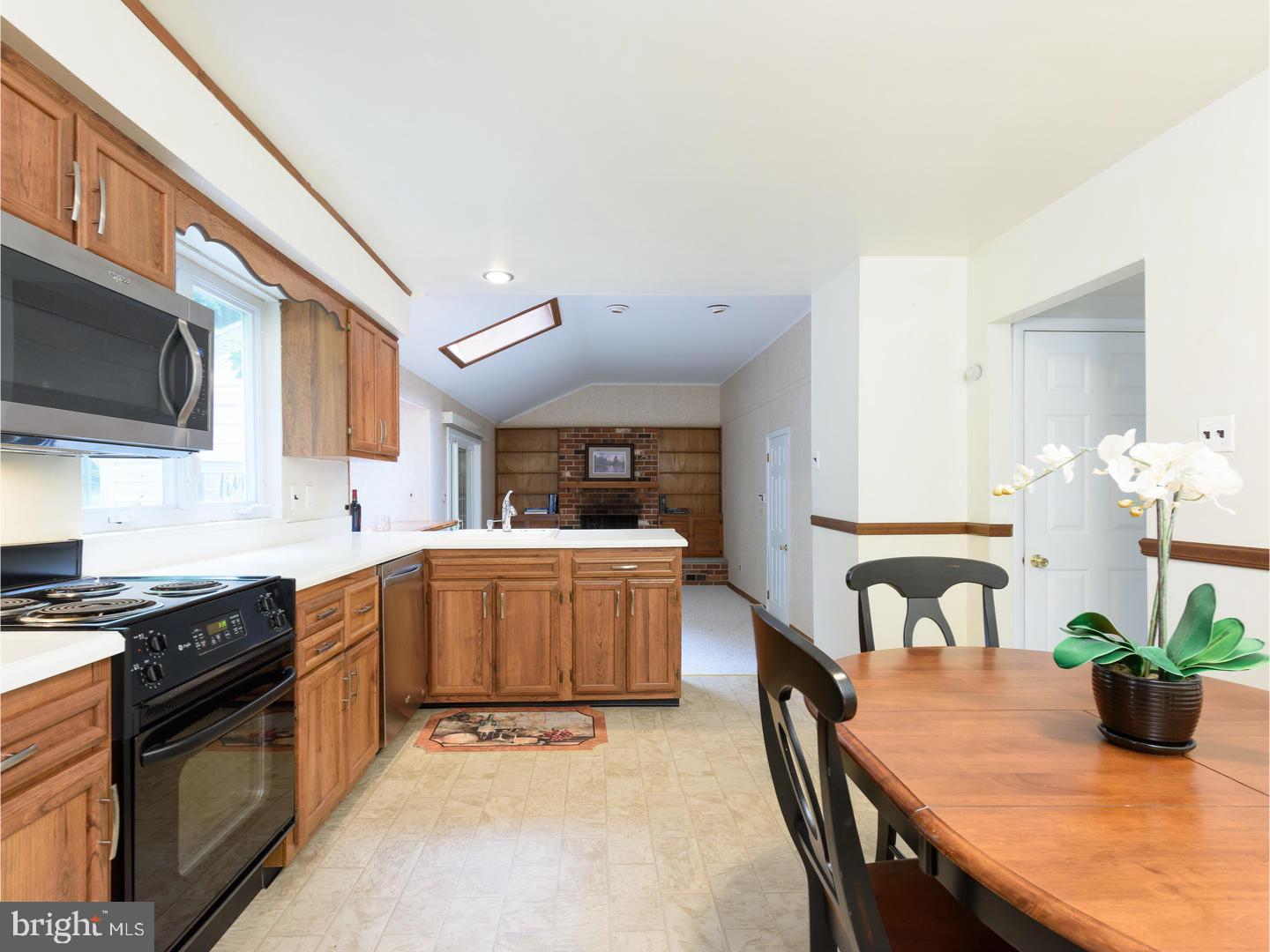 414 Crump Road Exton, PA 19341 - Photo 8 of 25 Kitchen