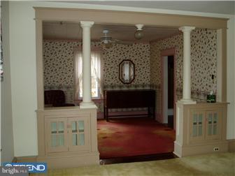 516 Democrat Road Gibbstown, NJ 08027 - Photo 8 of 11 Dining Room