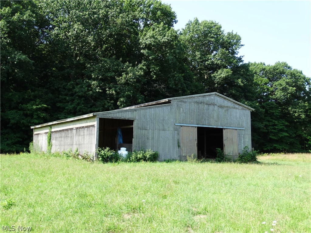2495 Barnum Road Geneva, OH 44041 - Photo 5 of 11 View of outbuilding