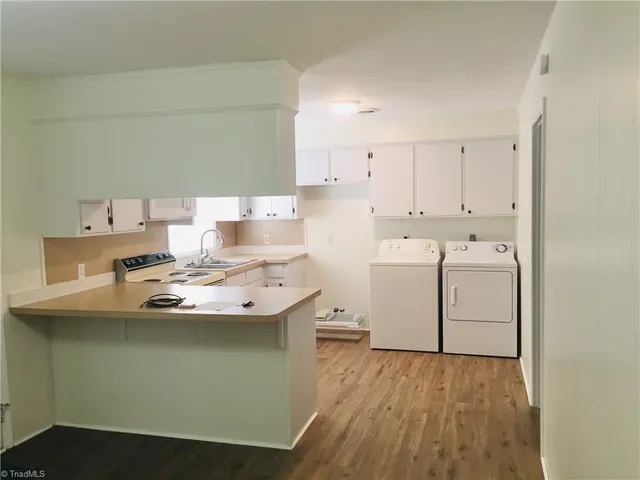 $400,000 | 356 Tindall Drive, Unit 1 2 3 4, North Wilkesboro, NC 28659