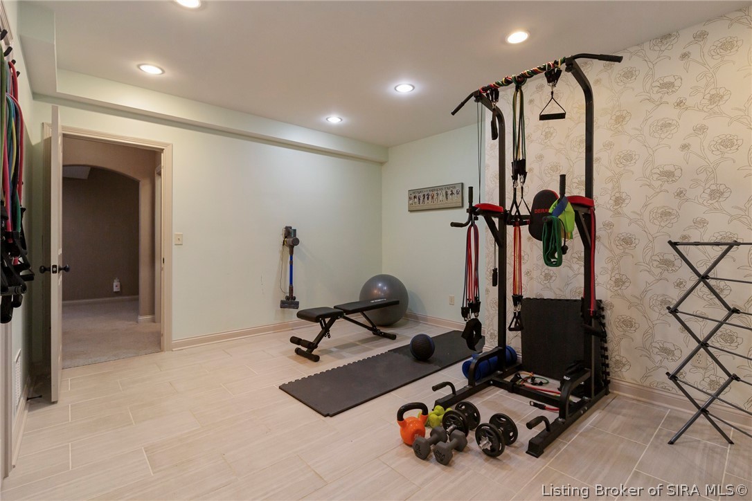 4063 Viewcrest Loop Floyds Knobs, IN 47119 - Photo 31 of 40 Gallery Image 31