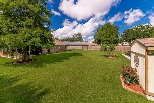 $319,000 | 319 Devon Road, Laplace, LA 70068