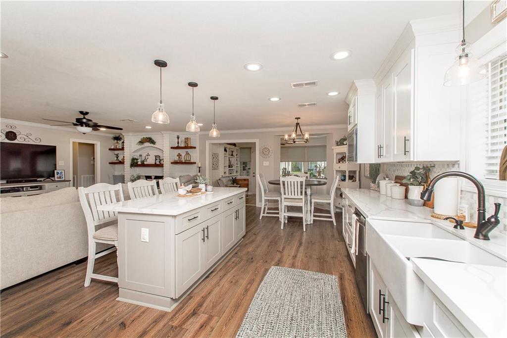 319 Devon Road Laplace, LA 70068 - Photo 8 of 43 Gallery Image 8
