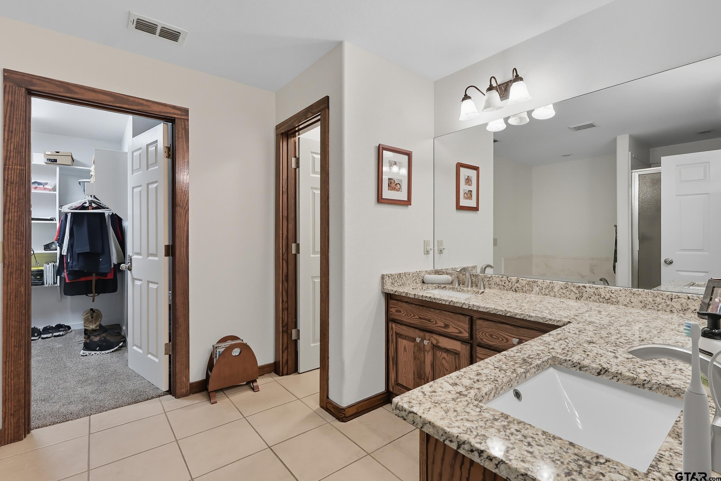 404 County Road 4220 Mount Pleasant, TX 75455 - Photo 25 of 34