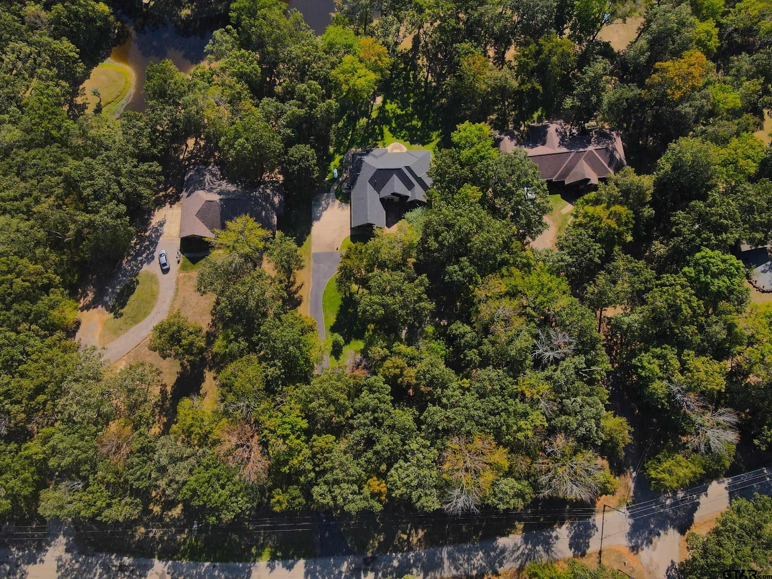 404 County Road 4220 Mount Pleasant, TX 75455 - Photo 5 of 34