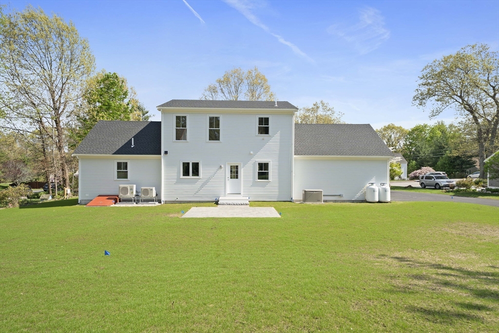 40 Signal Hill Road Marshfield, MA 02050 - Photo 31 of 39