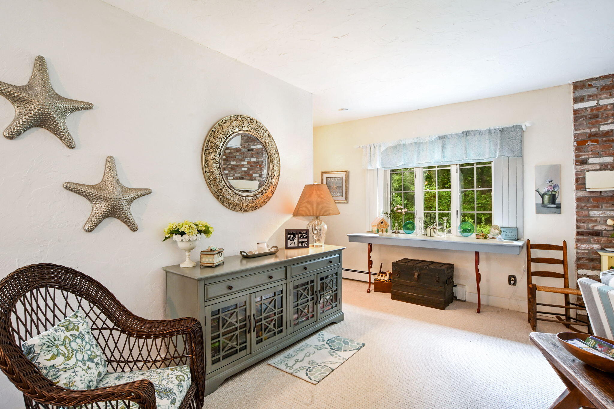 4 Evergreen Hill Road Bourne, MA 02532 - Photo 11 of 31 Living Area