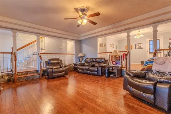 $599,900 | 160 Highway 320, Carnesville, GA 30521