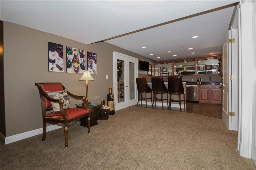 2260 West Carr Hill Road Columbus, IN 47201 - Photo 26 of 35 Gallery Image 26