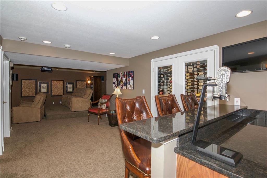 2260 West Carr Hill Road Columbus, IN 47201 - Photo 27 of 35 Gallery Image 27