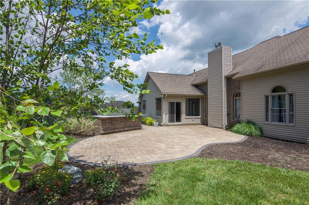 2260 West Carr Hill Road Columbus, IN 47201 - Photo 30 of 35 Gallery Image 30