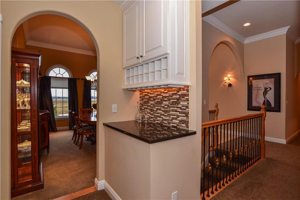 2260 West Carr Hill Road Columbus, IN 47201 - Photo 8 of 35 Gallery Image 8