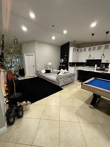 $2,800 | 8127 Lesia Circle, Orlando, FL 32835