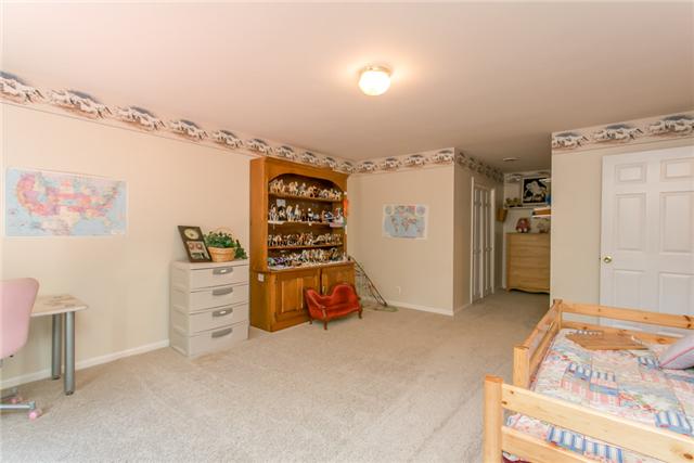 1725 Shell Road Goodlettsville, TN 37072 - Photo 13 of 20 Guest Bedroom with Walk In Closet!