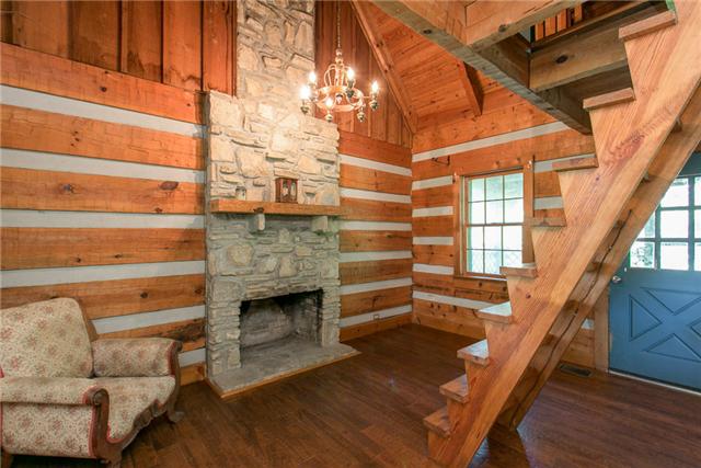 1725 Shell Road Goodlettsville, TN 37072 - Photo 16 of 20 Interior of Guest House - hardwoods, fireplace