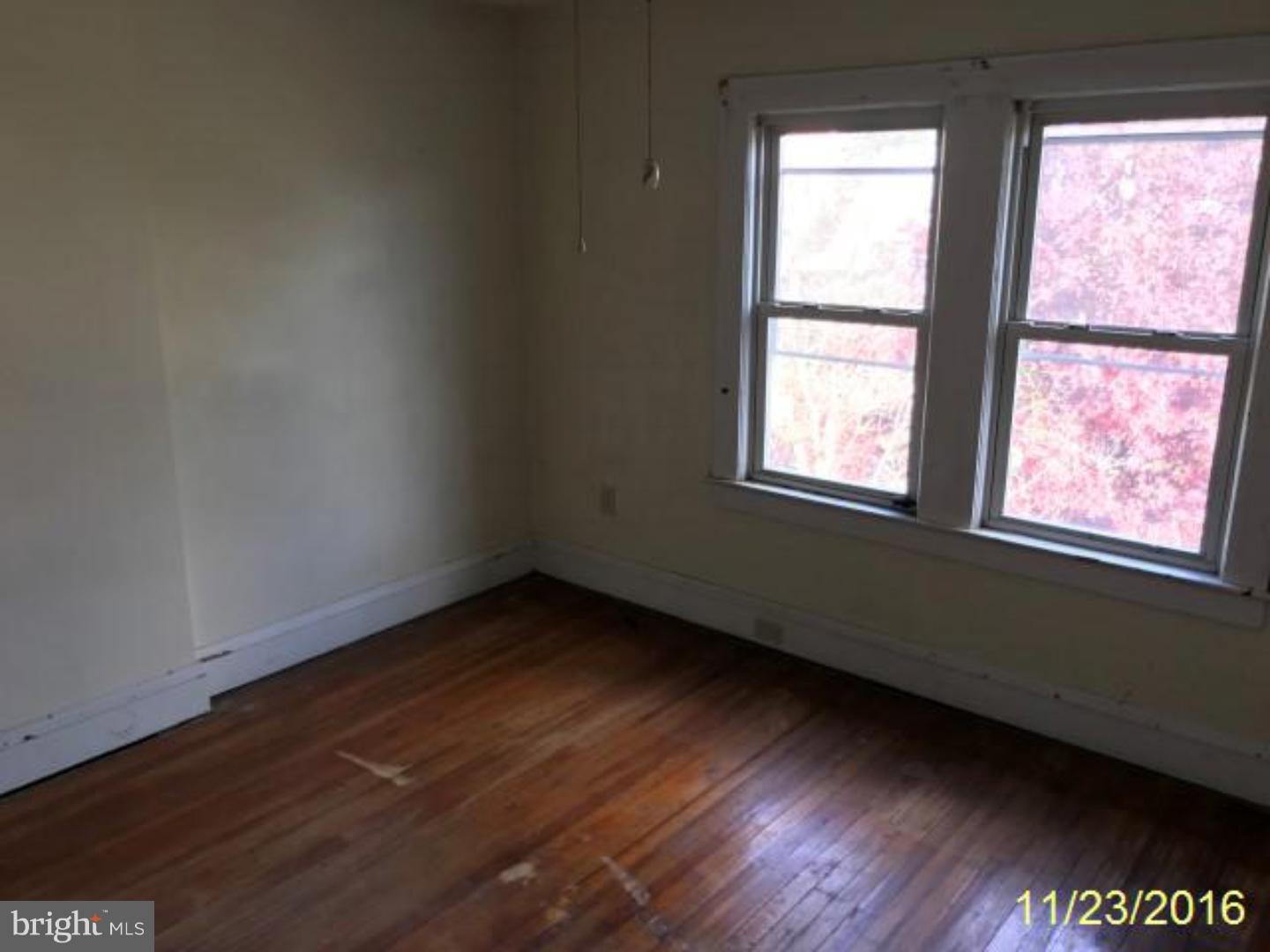 44 Reed Avenue Trenton, NJ 08610 - Photo 5 of 8 Gallery Image 5
