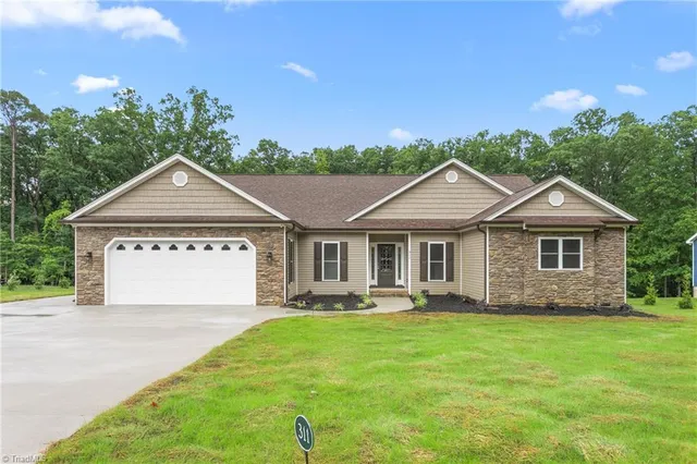 $484,900 | 311 Marigold Lane, Lexington, NC 27292