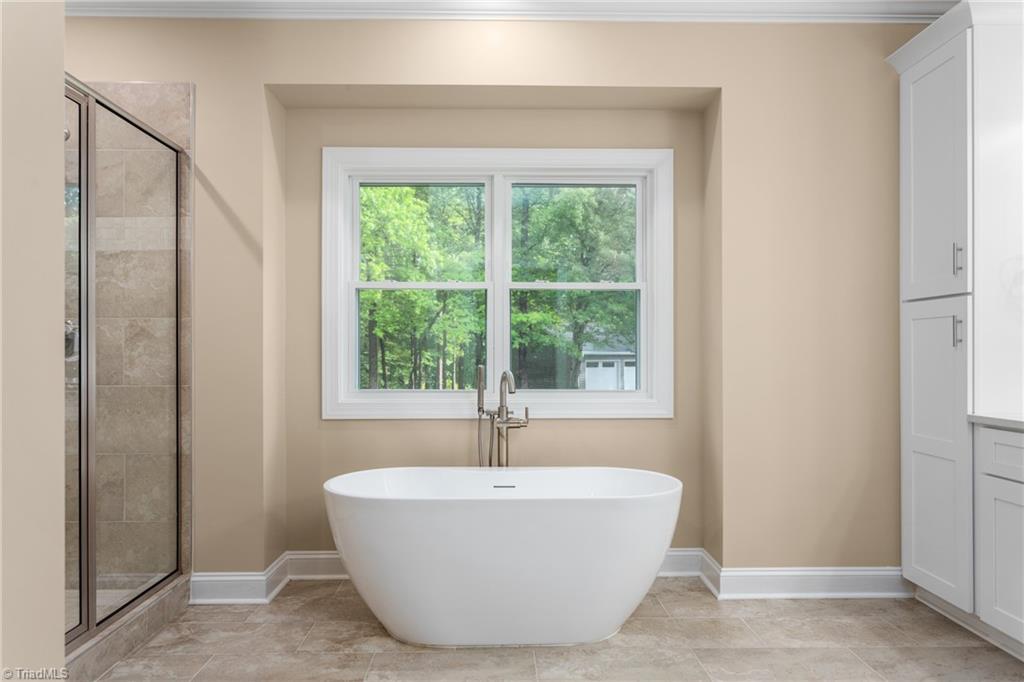 311 Marigold Lane Lexington, NC 27292 - Photo 21 of 48 beautiful soaking tub in primary bath