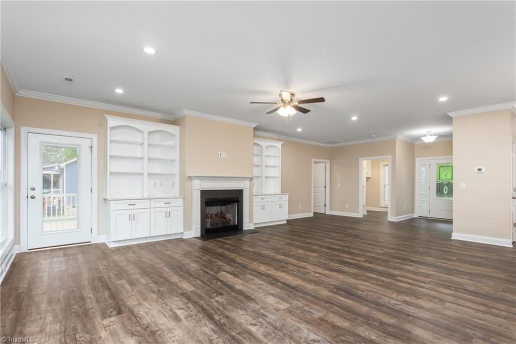 311 Marigold Lane Lexington, NC 27292 - Photo 8 of 48 The space here is unreal