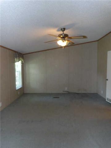105 Blue Road Dickson, TN 37055 - Photo 10 of 18 Gallery Image 10