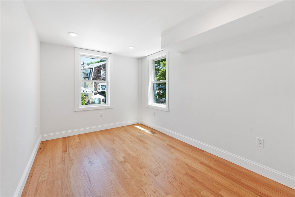 290 Washington Street, Unit A Marblehead, MA 01945 - Photo 4 of 11