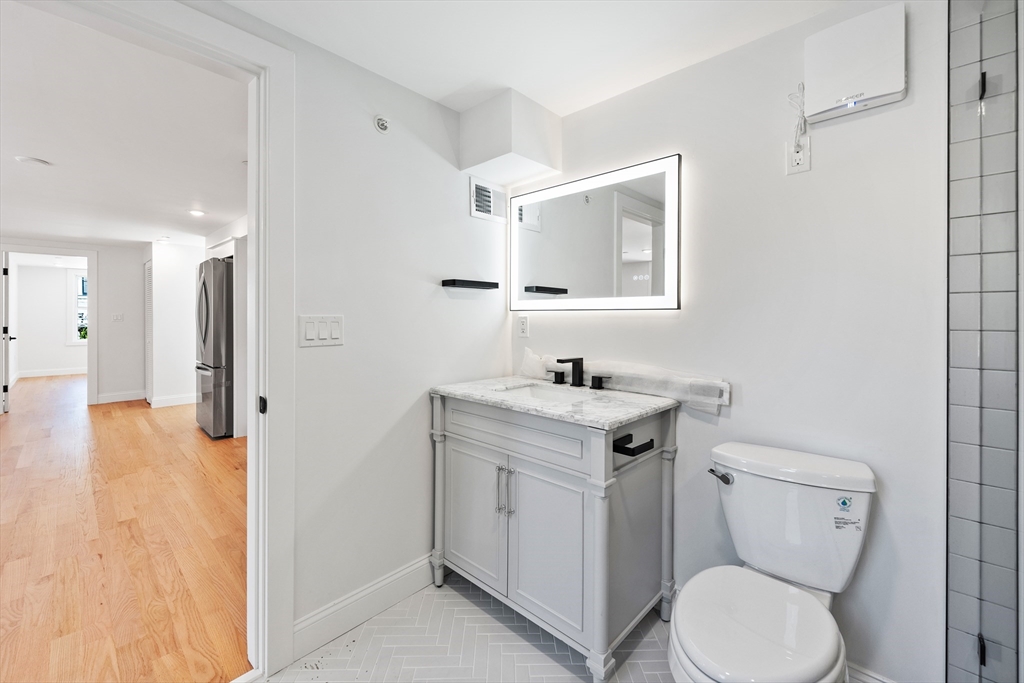 290 Washington Street, Unit A Marblehead, MA 01945 - Photo 9 of 11