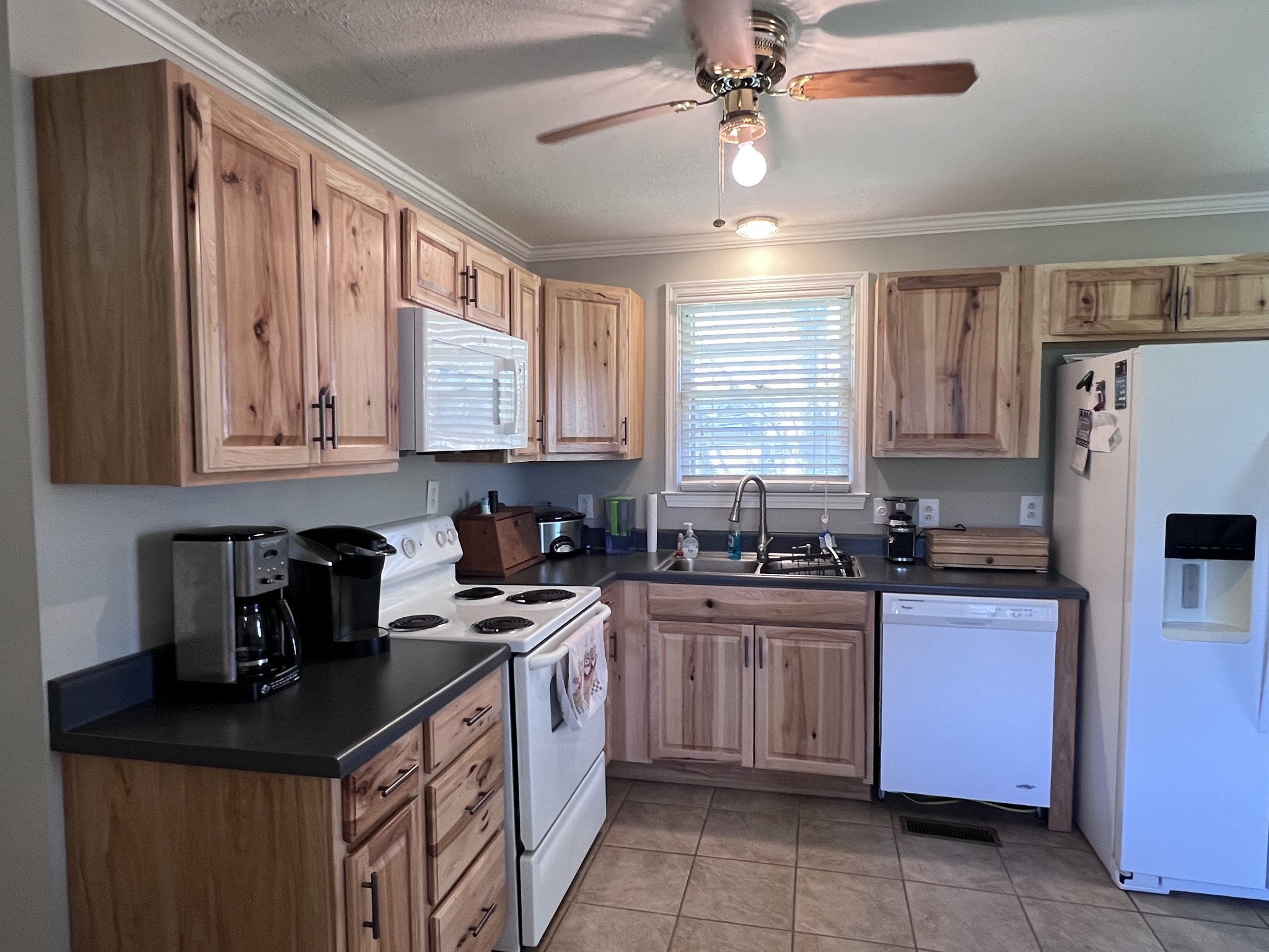2410 Elam Road Murfreesboro, TN 37127 - Photo 11 of 62 Gallery Image 11