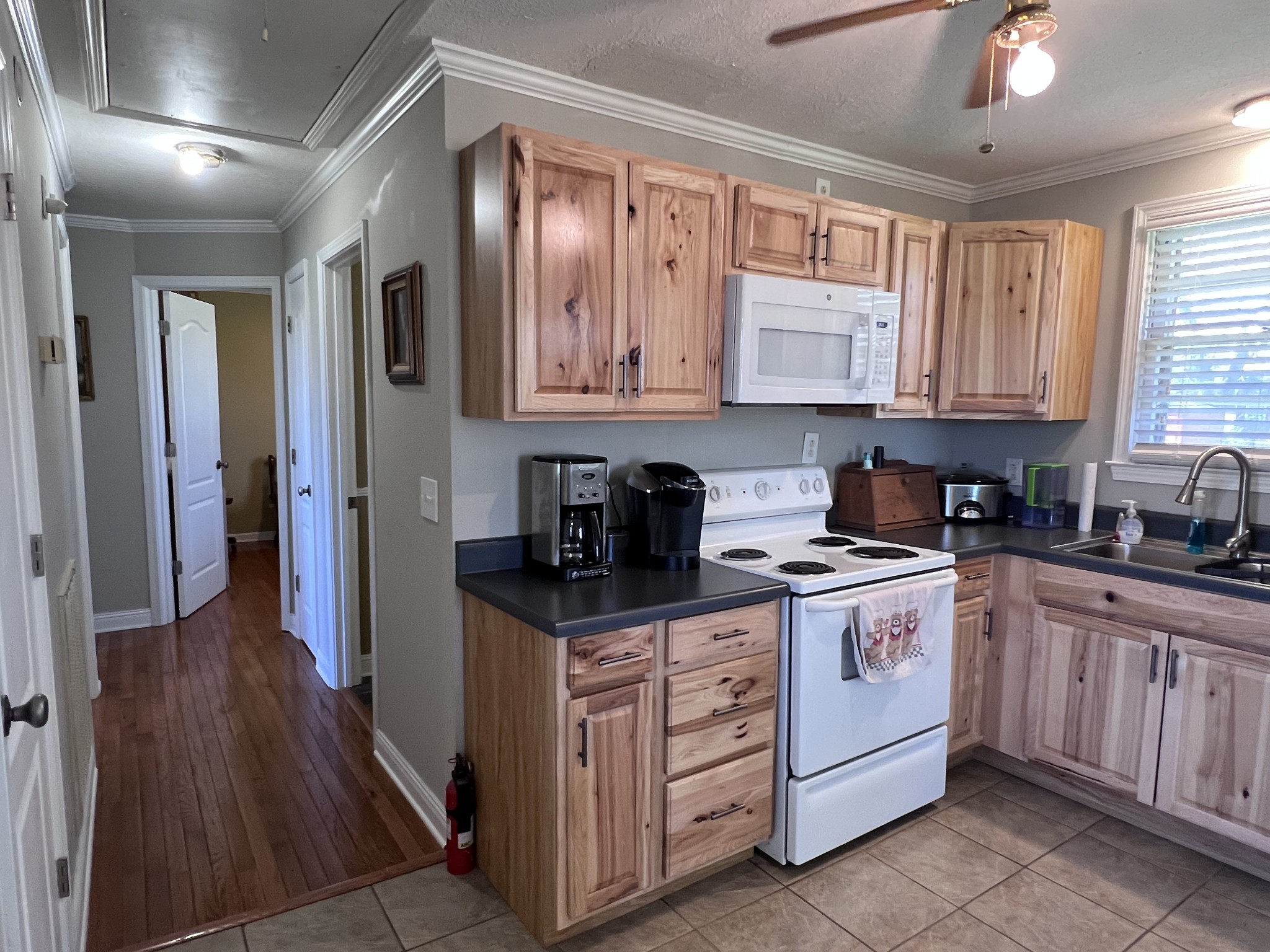 2410 Elam Road Murfreesboro, TN 37127 - Photo 12 of 62 Gallery Image 12